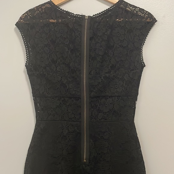 Guess black fitted lace dress. Size S - Picture 6 of 7